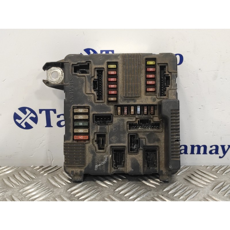 Recambio de caja reles / fusibles para renault scenic ii 1.9 dci diesel referencia OEM IAM 8200306032A UPCX84N2 S118399200D