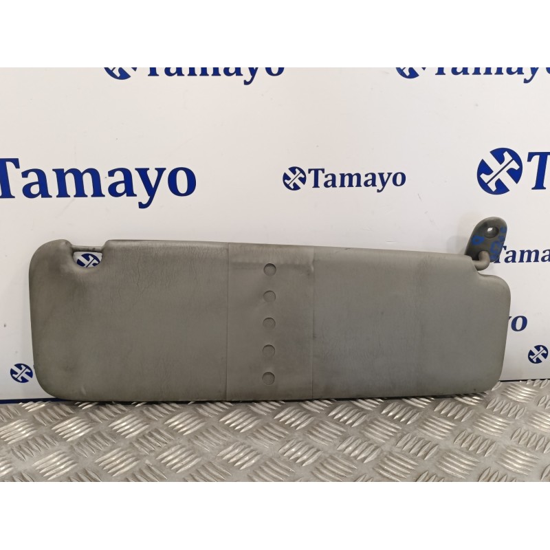 Recambio de parasol derecho para renault trafic caja cerrada (ab 4.01) 1.9 diesel referencia OEM IAM 91166487  