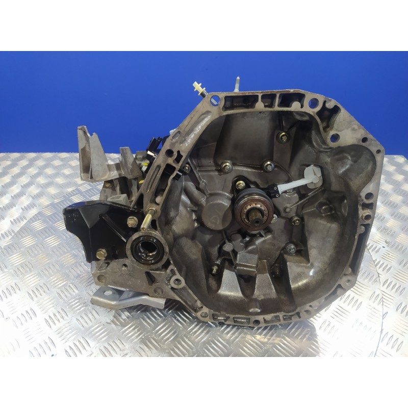 Recambio de caja cambios para renault megane ii berlina 5p 1.5 dci diesel cat referencia OEM IAM JR5108  