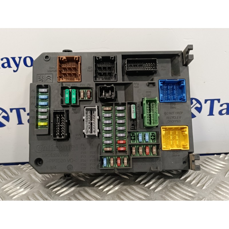 Recambio de caja reles / fusibles para peugeot 308 1.6 blue-hdi fap referencia OEM IAM 980668788001 BSIQ0301 A2C38848600