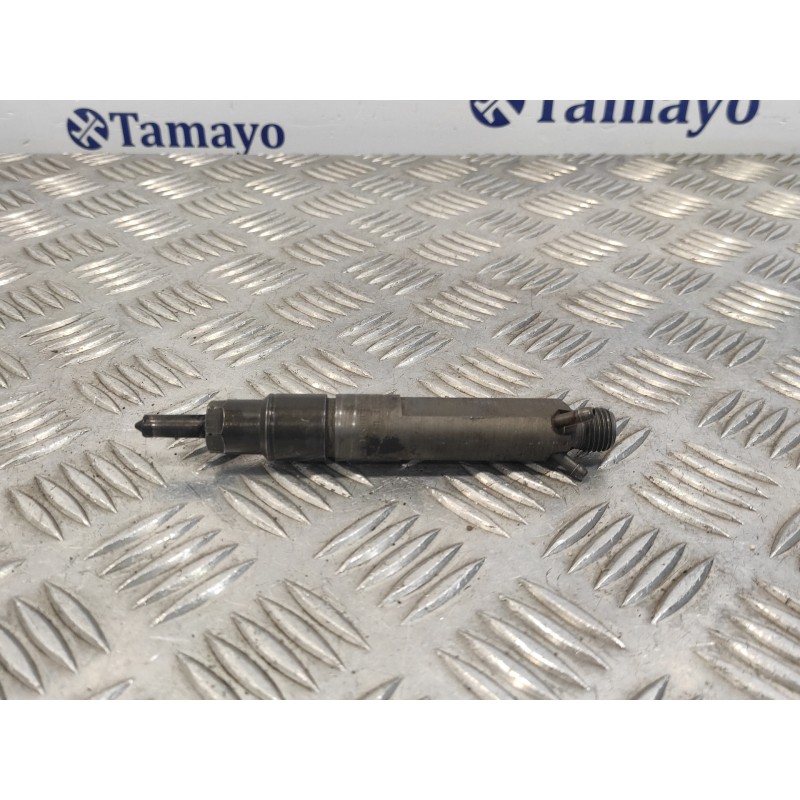 Recambio de inyector para seat cordoba berlina (6k2) 1.4 16v referencia OEM IAM 028130203F  