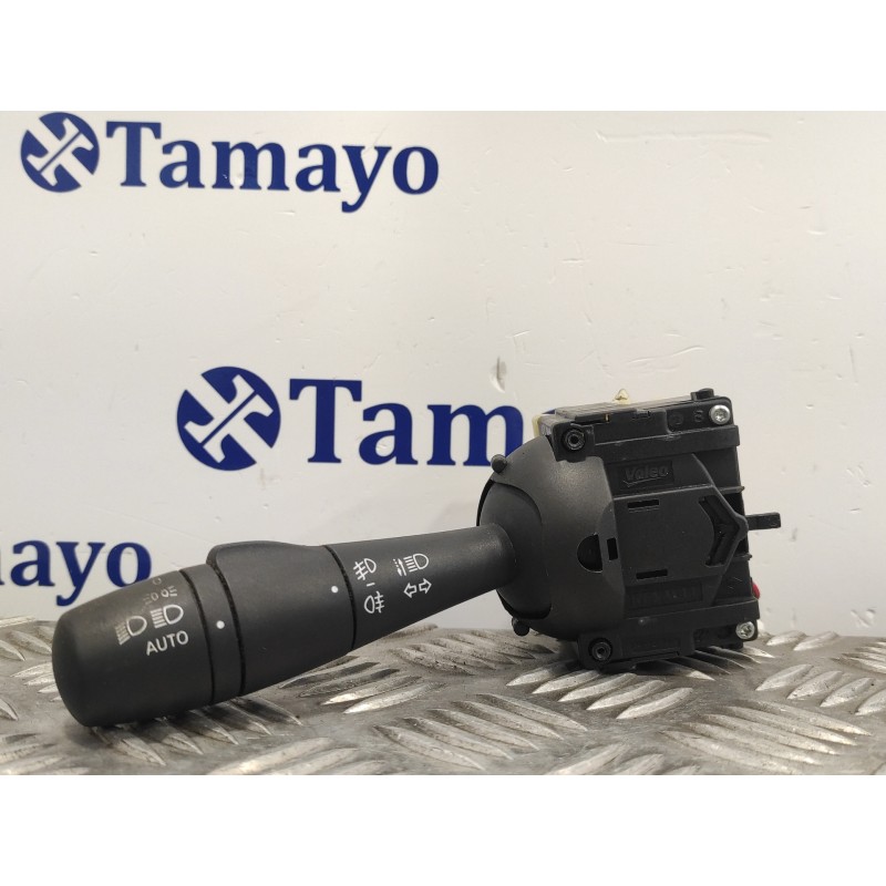 Recambio de mando intermitentes para renault clio iv 1.5 dci diesel fap energy referencia OEM IAM 255675887R  E10670323