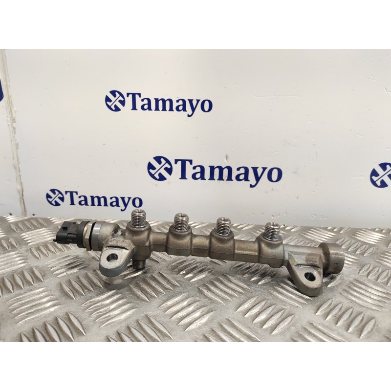 Recambio de rampa inyectora para opel astra j lim. 2.0 16v cdti referencia OEM IAM 55576177  0445214221