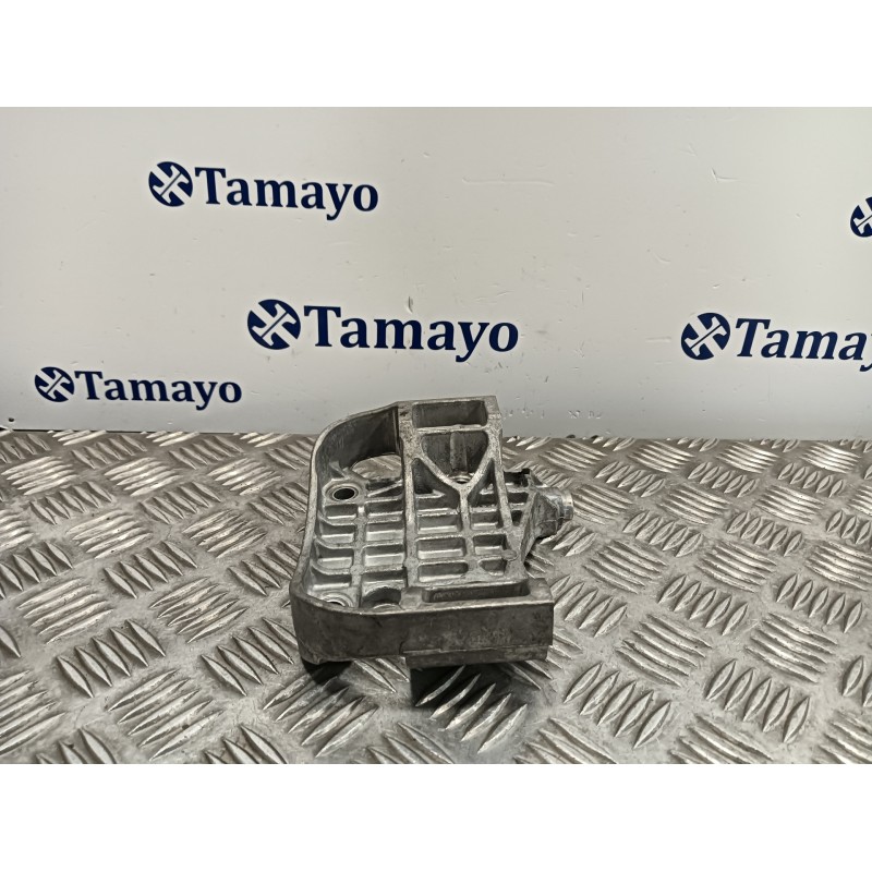 Recambio de soporte alternador para volkswagen touareg (7la) 3.0 v6 tdi dpf referencia OEM IAM 059903143P  