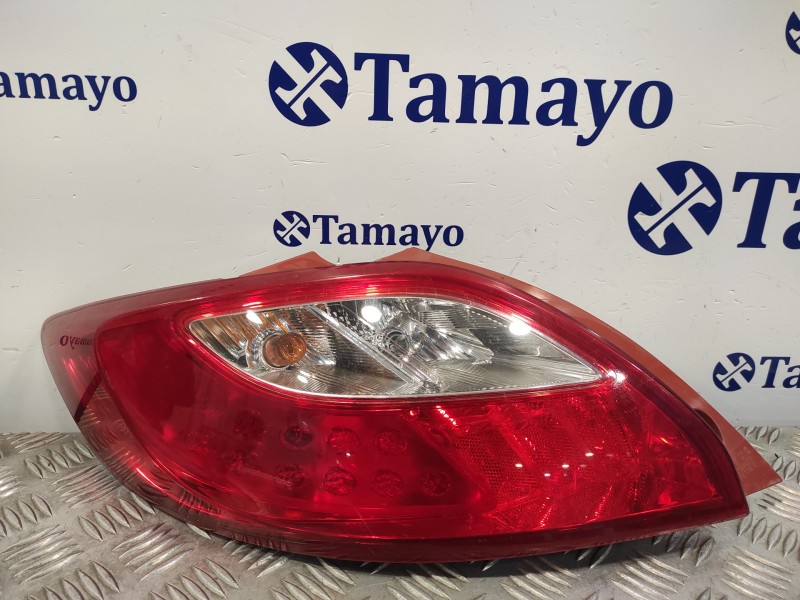 Recambio de piloto trasero izquierdo para mazda 2 berlina (dy) referencia OEM IAM D65151160  