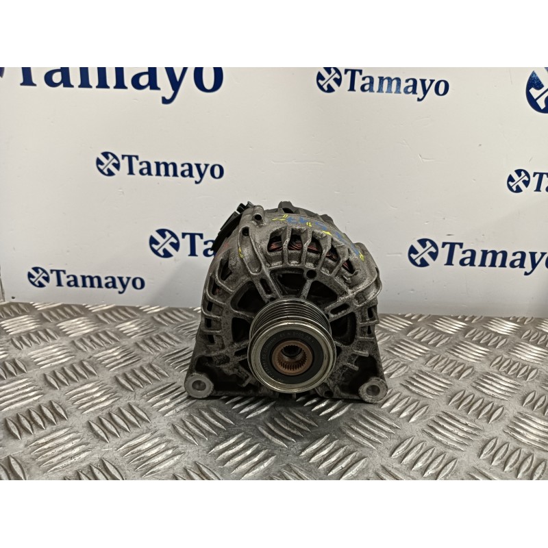 Recambio de alternador para peugeot 2008 (--.2013) 1.2 12v e-thp / puretech referencia OEM IAM 9818677980 2713135A TG12C261