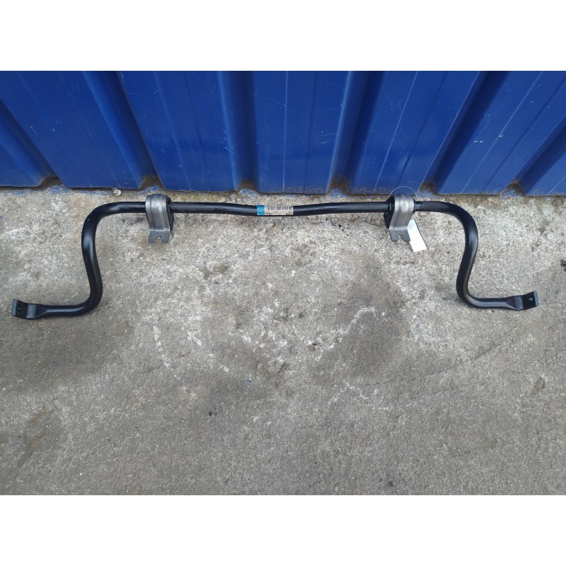 Recambio de barra estabilizadora delantera para renault megane iii coupe 1.5 dci diesel referencia OEM IAM 546117504R  