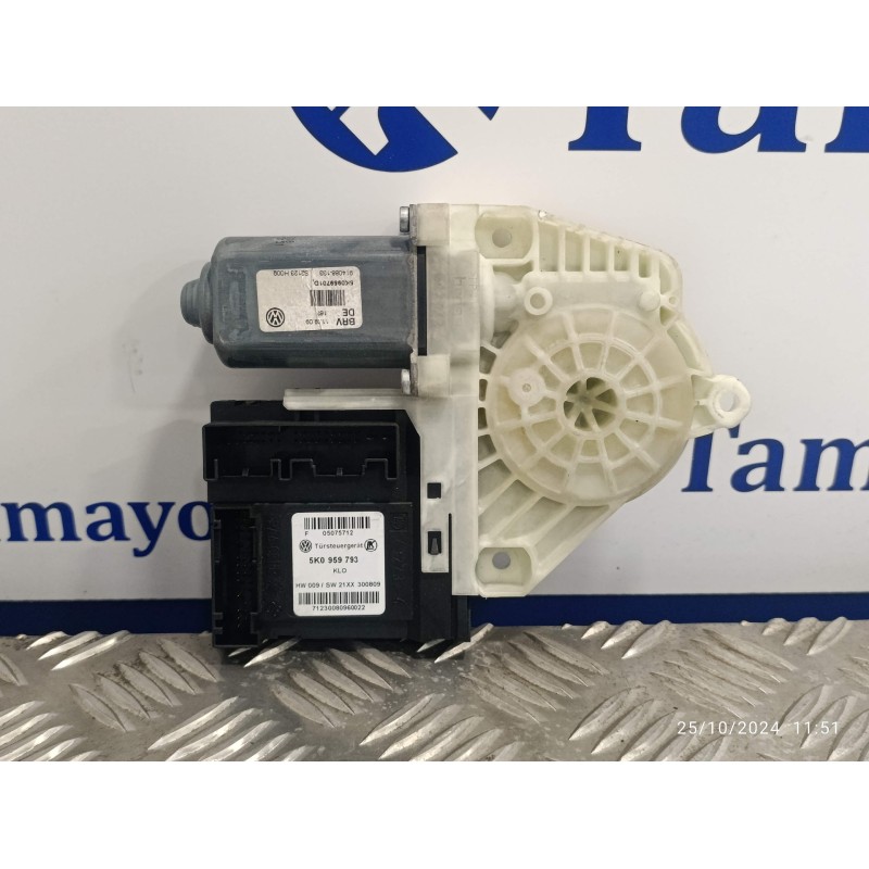 Recambio de motor elevalunas delantero izquierdo para volkswagen golf vi (5k1) 1.6 tdi dpf referencia OEM IAM 5K0959701D  5K0959