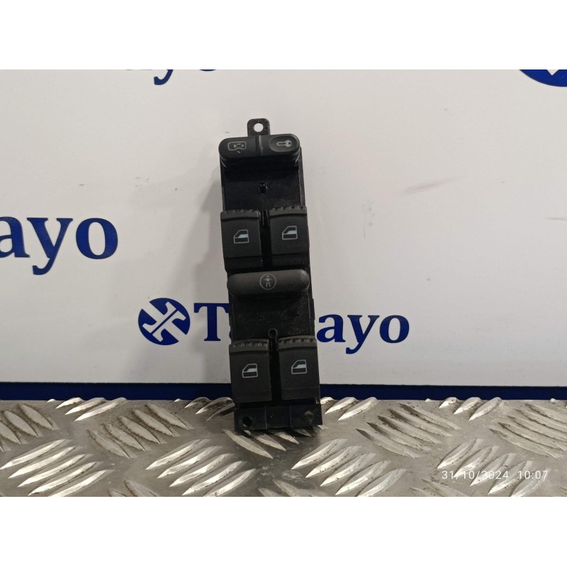 Recambio de mando elevalunas delantero izquierdo para volkswagen golf iv berlina (1j1) 1.9 tdi referencia OEM IAM 1J4959857B  