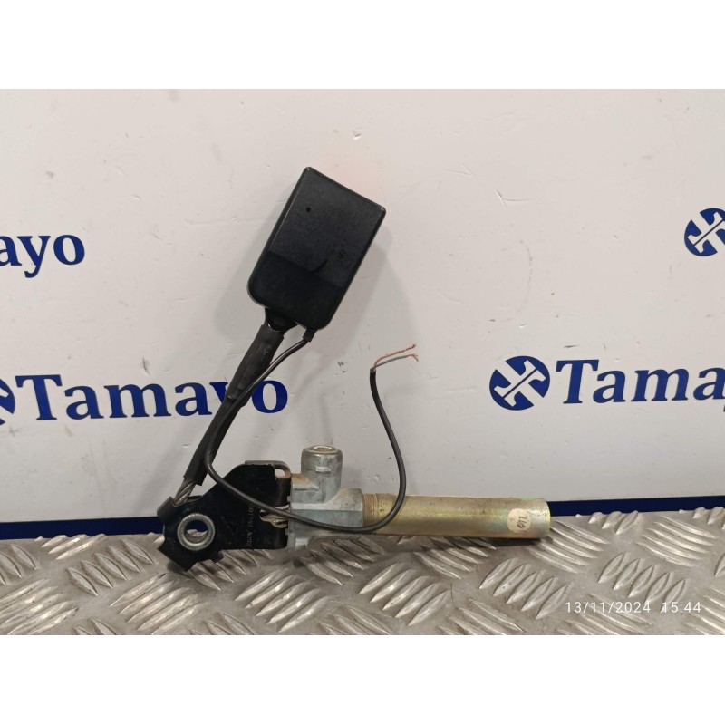 Recambio de enganche cinturon trasero derecho para renault scenic (ja..) 1.9 dci diesel cat referencia OEM IAM 7700832665J  