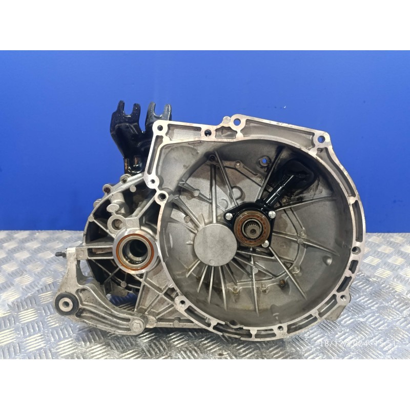 Recambio de caja cambios para ford focus turnier (cb4) 1.6 tdci cat referencia OEM IAM 6M5R7002YC  
