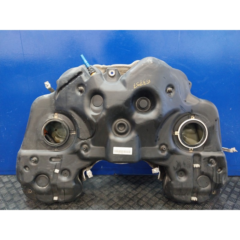 Recambio de deposito combustible para mercedes clase m (w164) 280 / 300 cdi (164.120) referencia OEM IAM A1644710001  MB31WD3