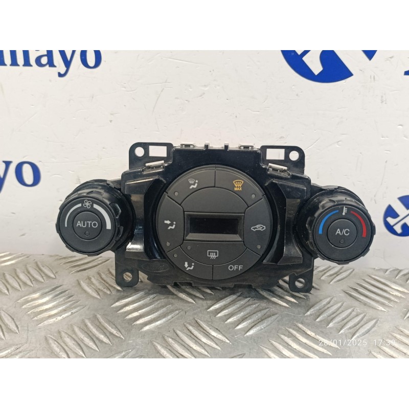 Recambio de mando climatizador para ford fiesta (ccn) 1.25 16v cat referencia OEM IAM 8A6T18C612  8A6918C612