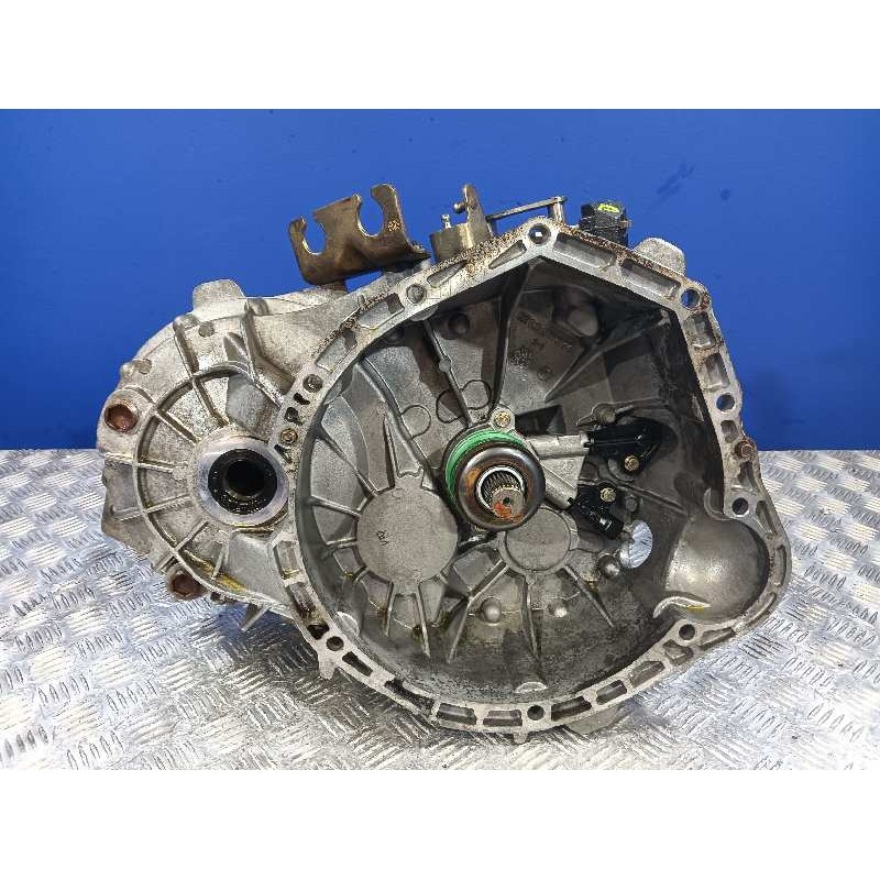 Recambio de caja cambios para mercedes vito (w638) combi 2.2 16v cdi turbodiesel cat referencia OEM IAM A6382601000  