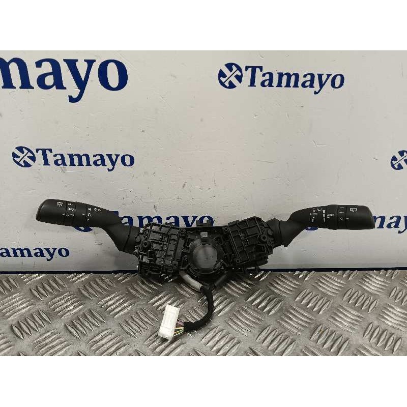 Recambio de mando multifuncion para toyota yaris (xpa1f/mxph11/chxnbw) hybrid 1.5cc referencia OEM IAM 8431902010 8465202A50 843