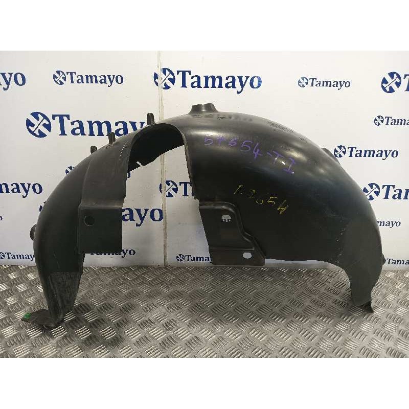 Recambio de plastico paso rueda trasero izquierdo para renault clio v 1.0 tce referencia OEM IAM 767491234R  767497372R