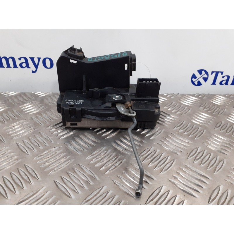 Recambio de cerradura puerta trasera derecha para nissan primastar (x83) 1.9 dci diesel cat referencia OEM IAM 93851809  