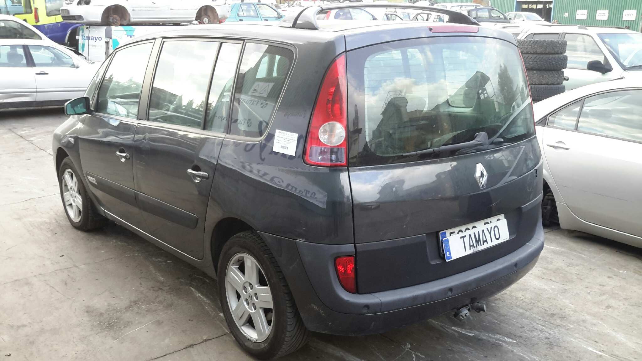 Foto 5 di 6