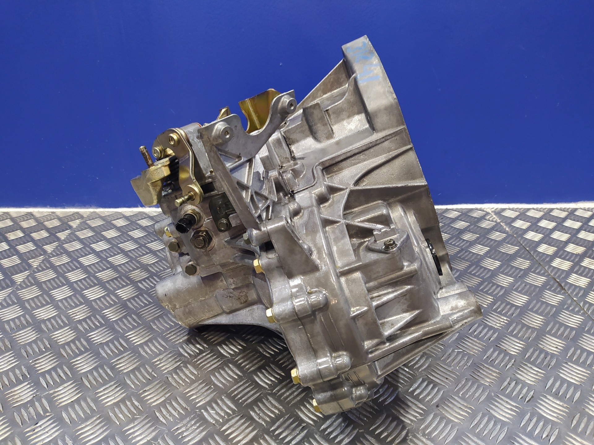 YD22 BOÎTE DE VITESSES / 237696 POUR NISSAN PRIMERA BERLINA P12 2.2 16V vente en gros TURBOD