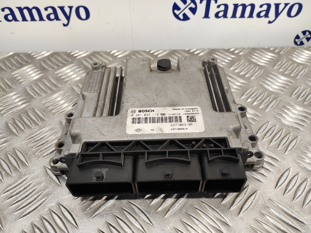 0281033119 CALCULATEUR MOTEUR ECU / 237106319R / 237108281R / 1038043 POUR RENAU