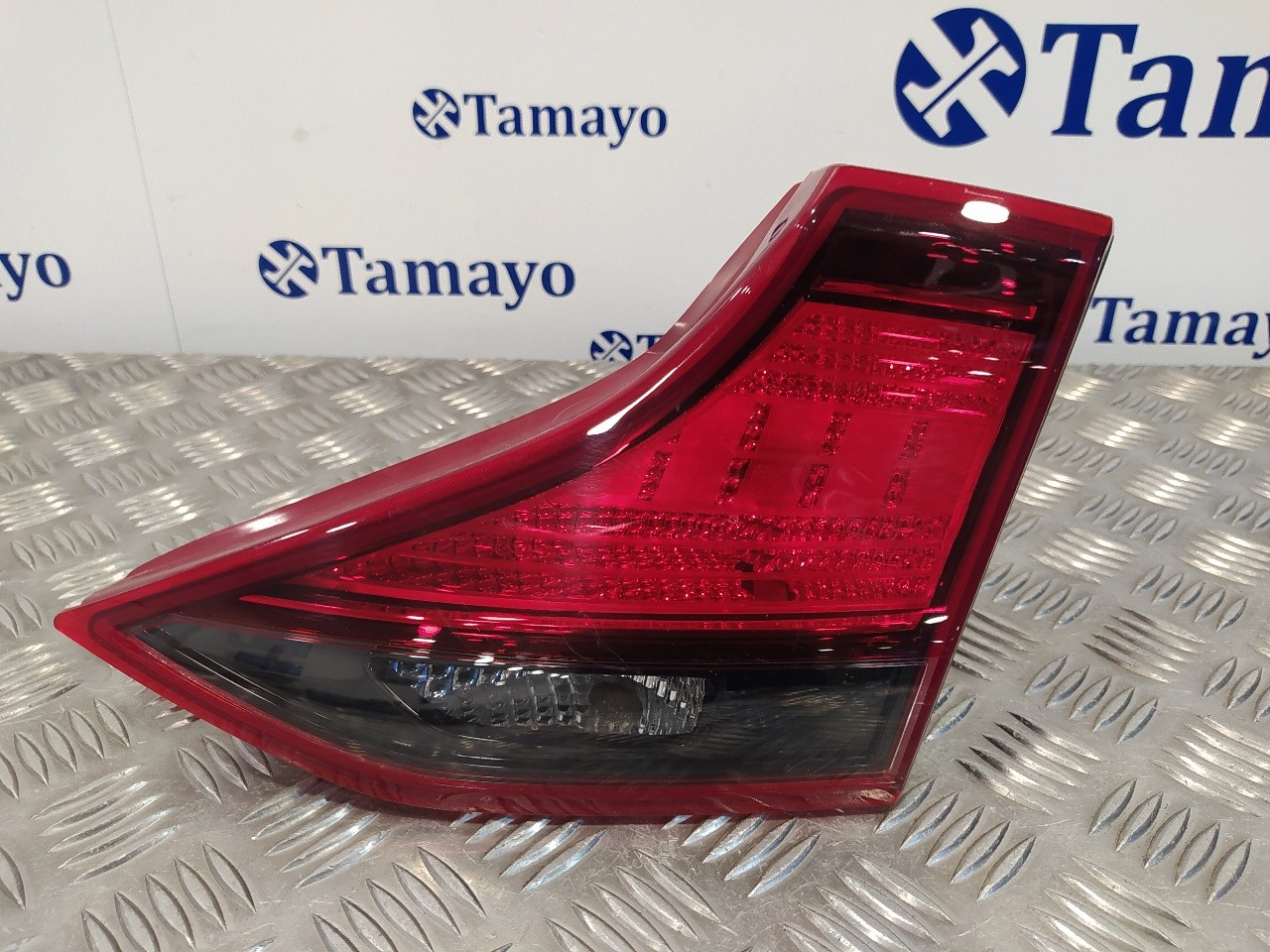 LUCE DI CODA INTERNA DESTRA / 1043744 PER HYUNDAI IONIQ *