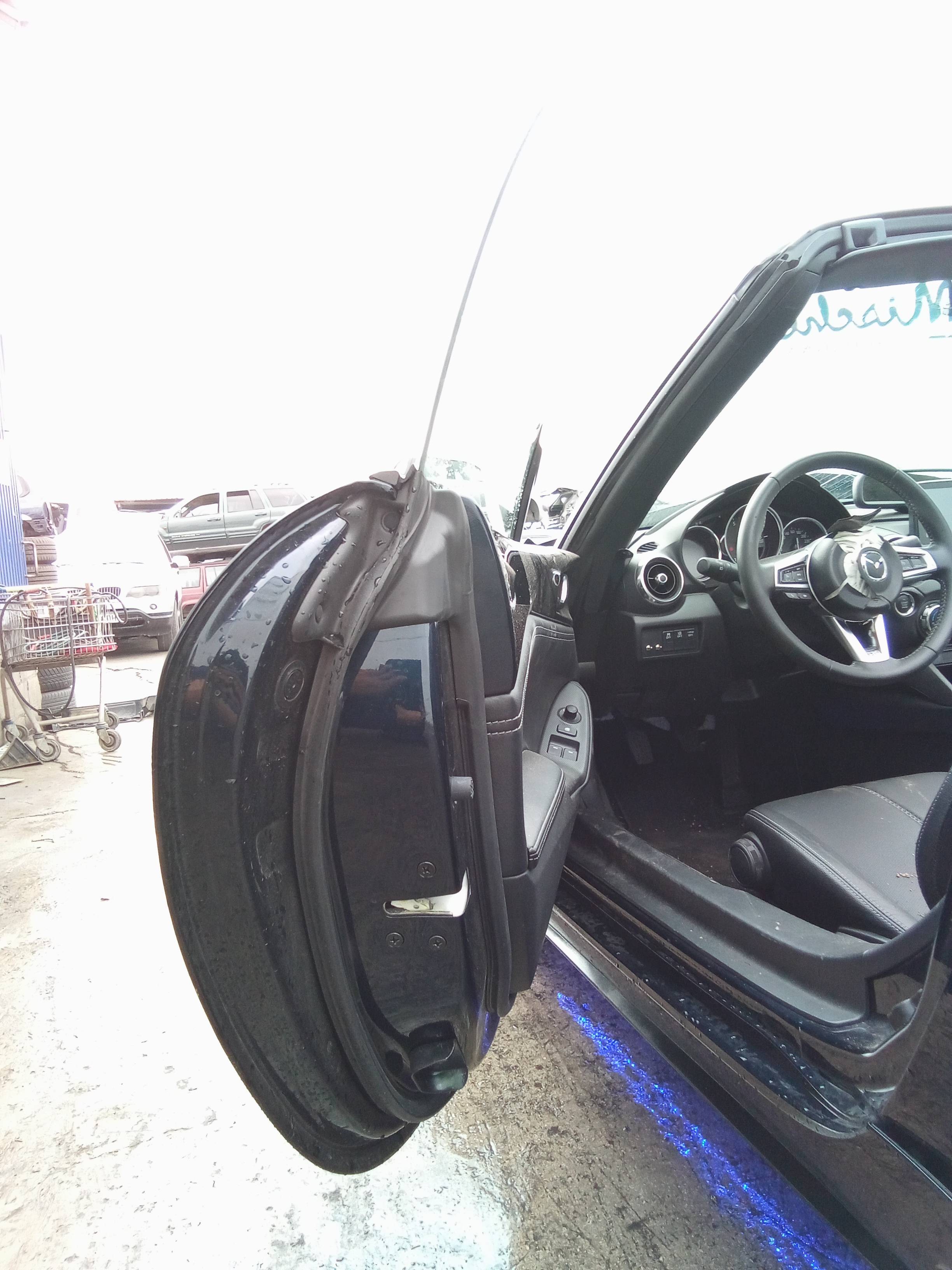 1F14 SERRURE DE PORTE AVANT GAUCHE / F0195 / NA9H / 1048874 POUR MAZDA MX-5 04. - Imagen 9 de 10
