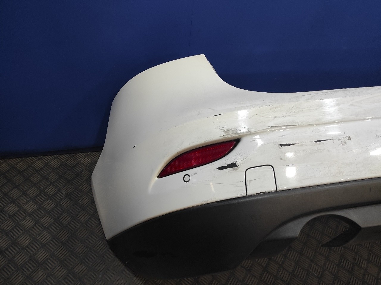 PARE-CHOCS ARRIÈRE 2024 / 1049068 POUR RENAULT FLUENCE 1.5 DCI DIESEL FAP