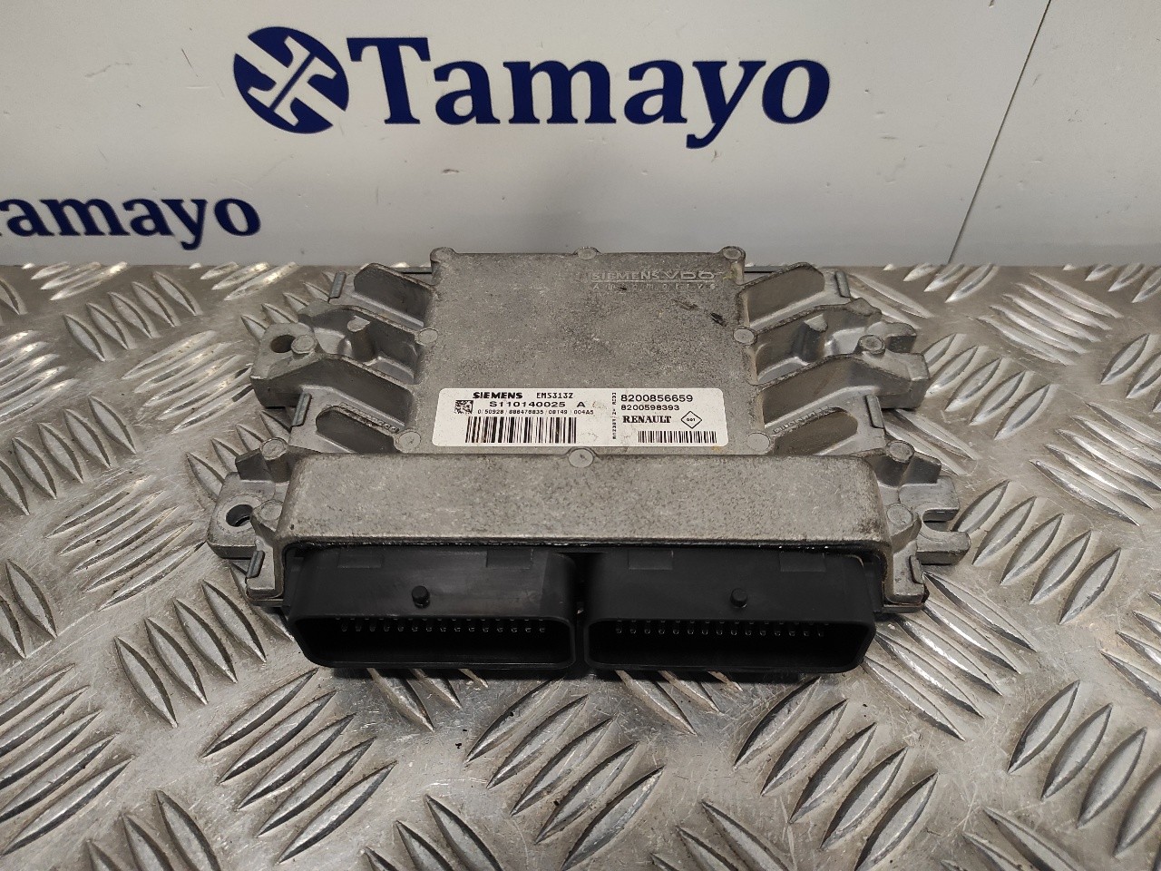 S110140025A ECU ENGINE CONTROL UNIT UCE ENGINE CONTROL UNIT / 8200856659 / 8200598393