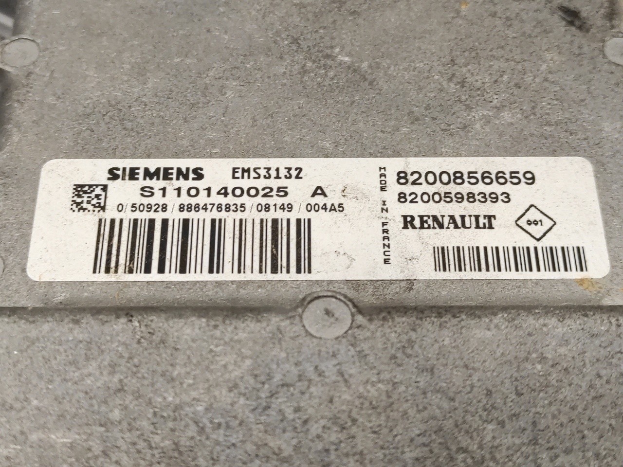 S110140025A ECU ENGINE CONTROL UNIT UCE ENGINE CONTROL UNIT / 8200856659 / 8200598393 - Picture 3 of 10