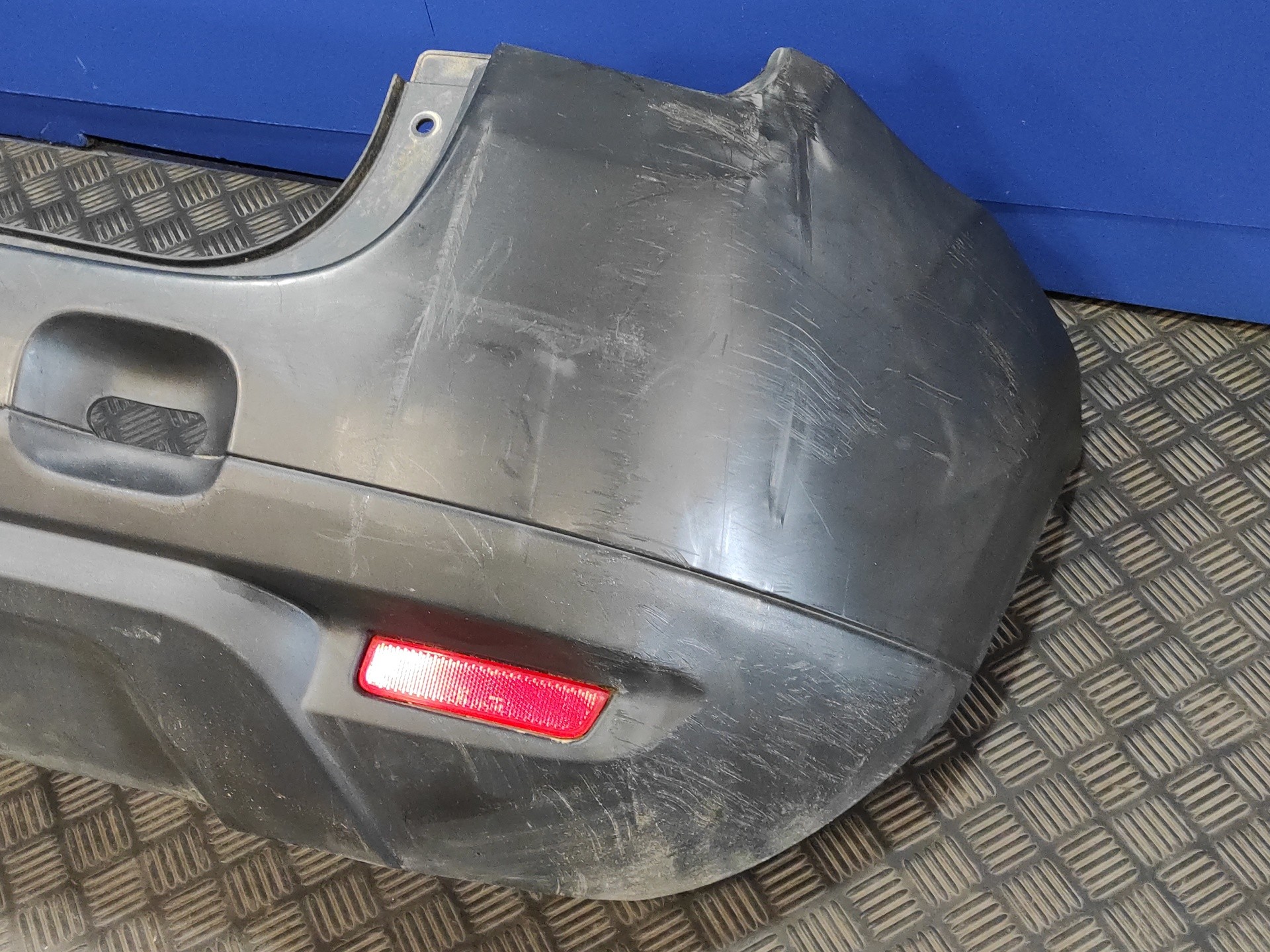 PARE-CHOCS ARRIÈRE / 1068080 achats POUR DACIA DUSTER 1.5 DCI DIESEL FAP CAT