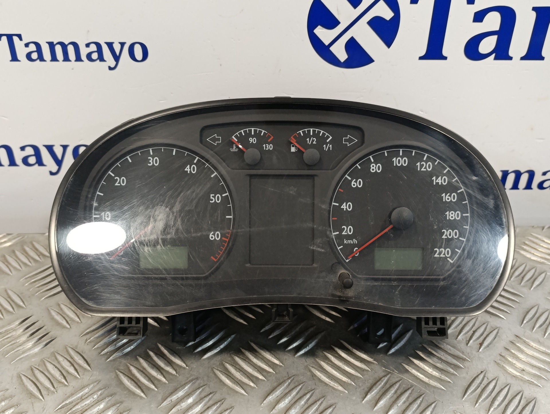 Foto 1 di 10