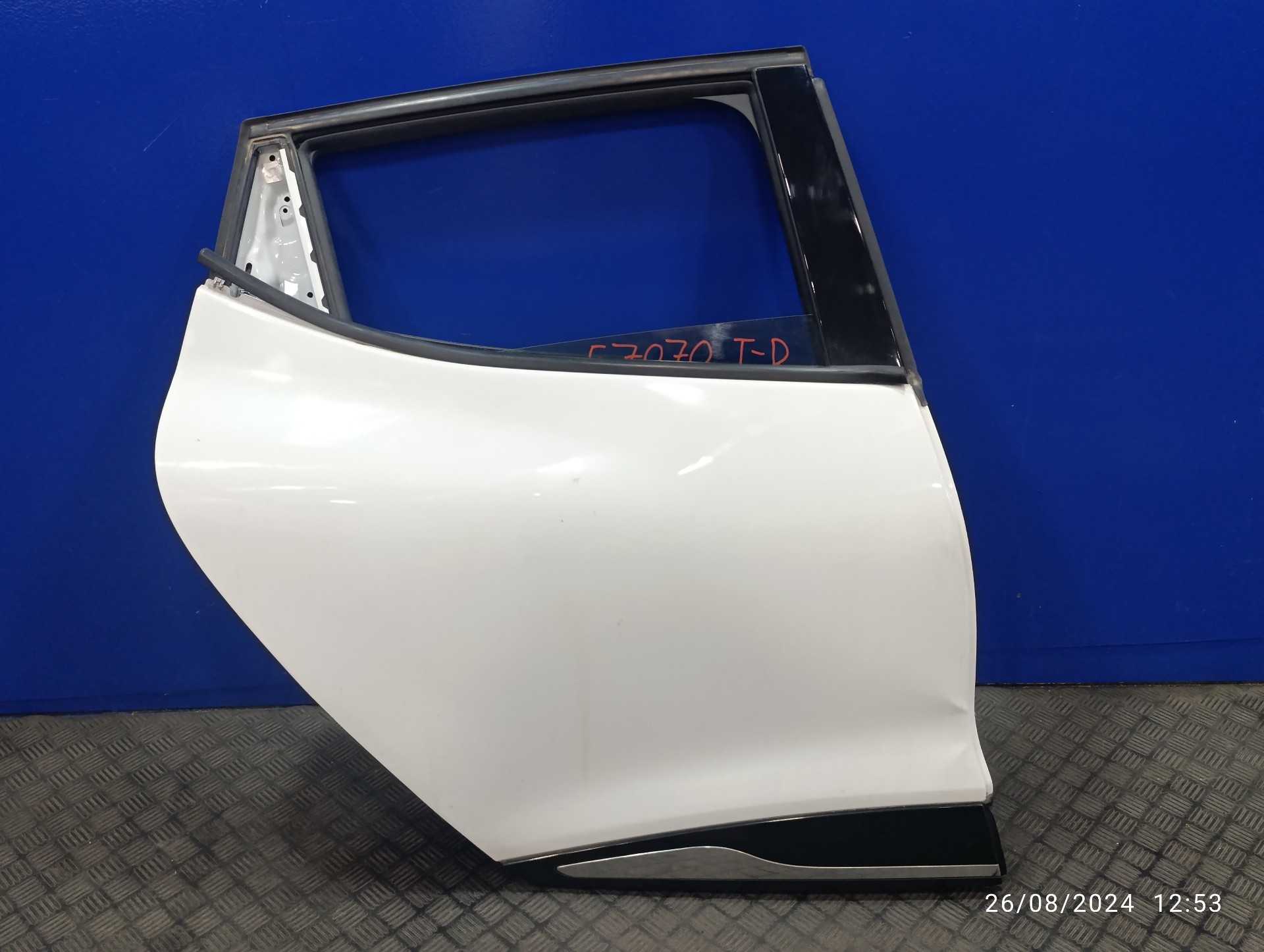 PORTE ARRIERE DROITE / 1125219 POUR RENAULT CLIO soldes IV 1.5 DCI DIESEL FAP ENERGY
